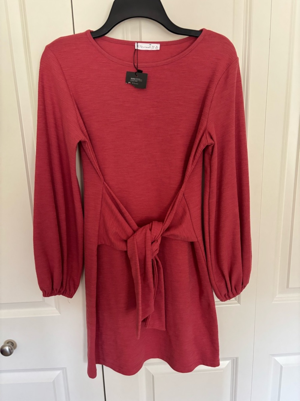 Women’s R. Vivimos pink tie front dress M 8/10. NWOT